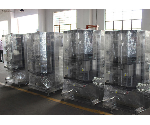 ȫ�Ԅ�(d��ng)���b�C(j��)